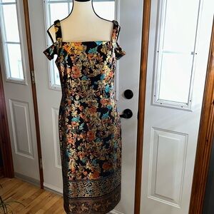 ECI New York Floral Foil Dress